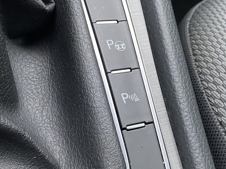 Volkswagen Golf 1.2 TSi Comfortline VII