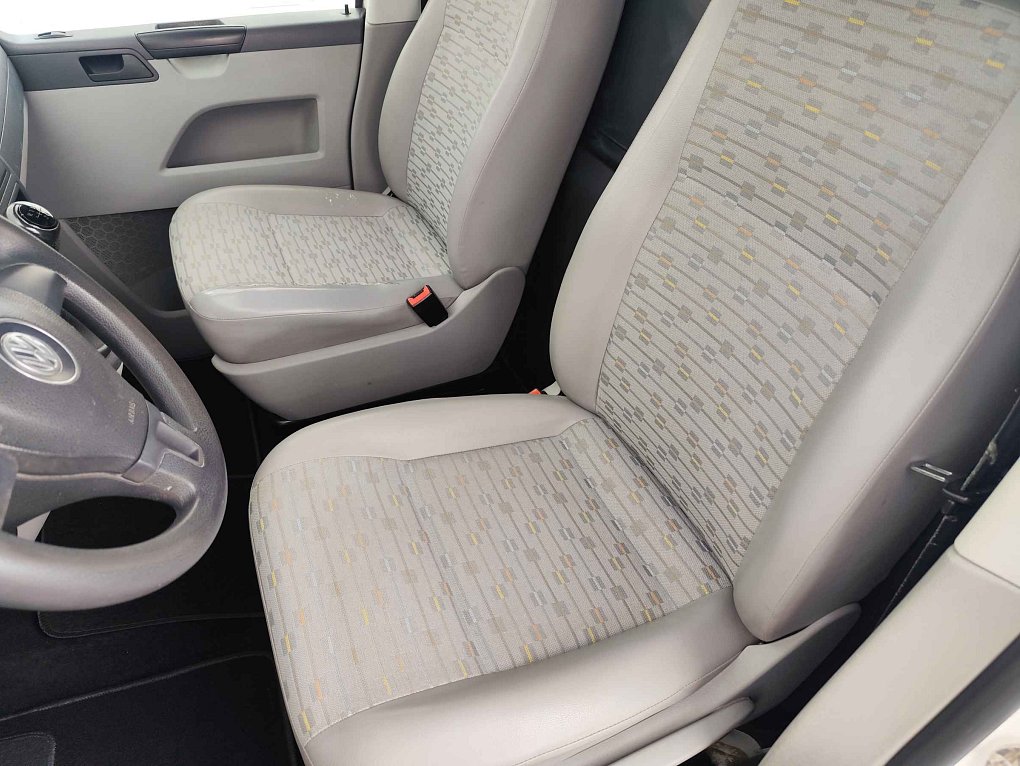 Volkswagen Transporter 2.0TDi  L1H1