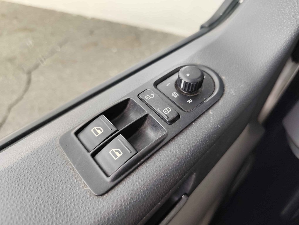 Volkswagen Transporter 2.0TDi  L1H1