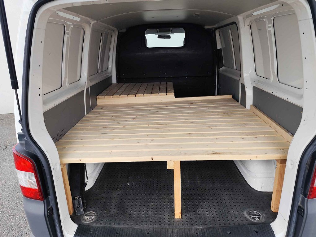 Volkswagen Transporter 2.0TDi  L1H1