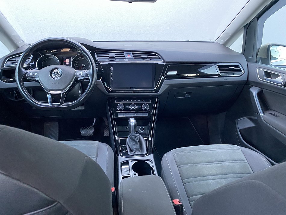 Volkswagen Touran 2.0 TDi Highline