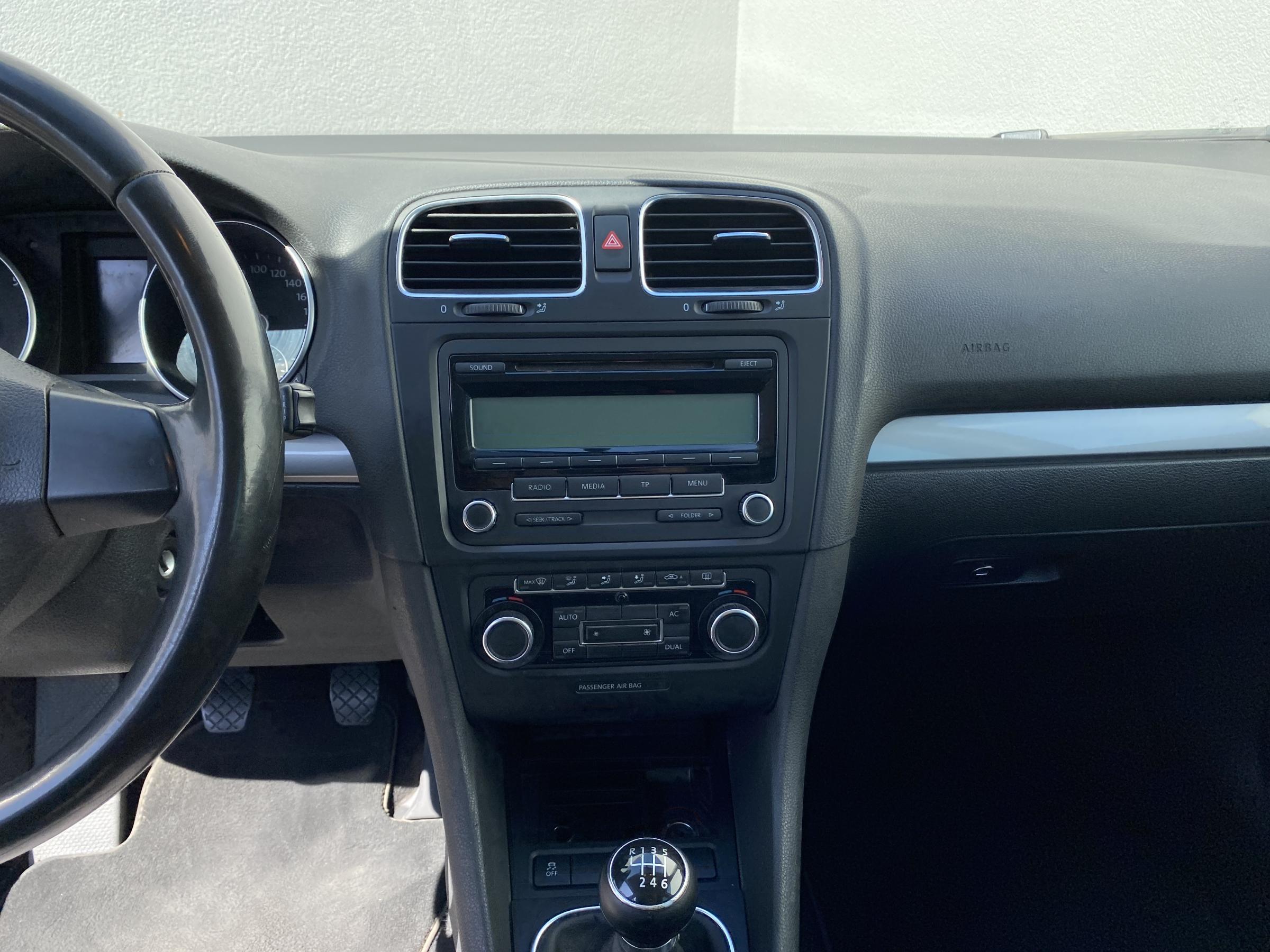 Volkswagen Golf, 2011 - pohled č. 10