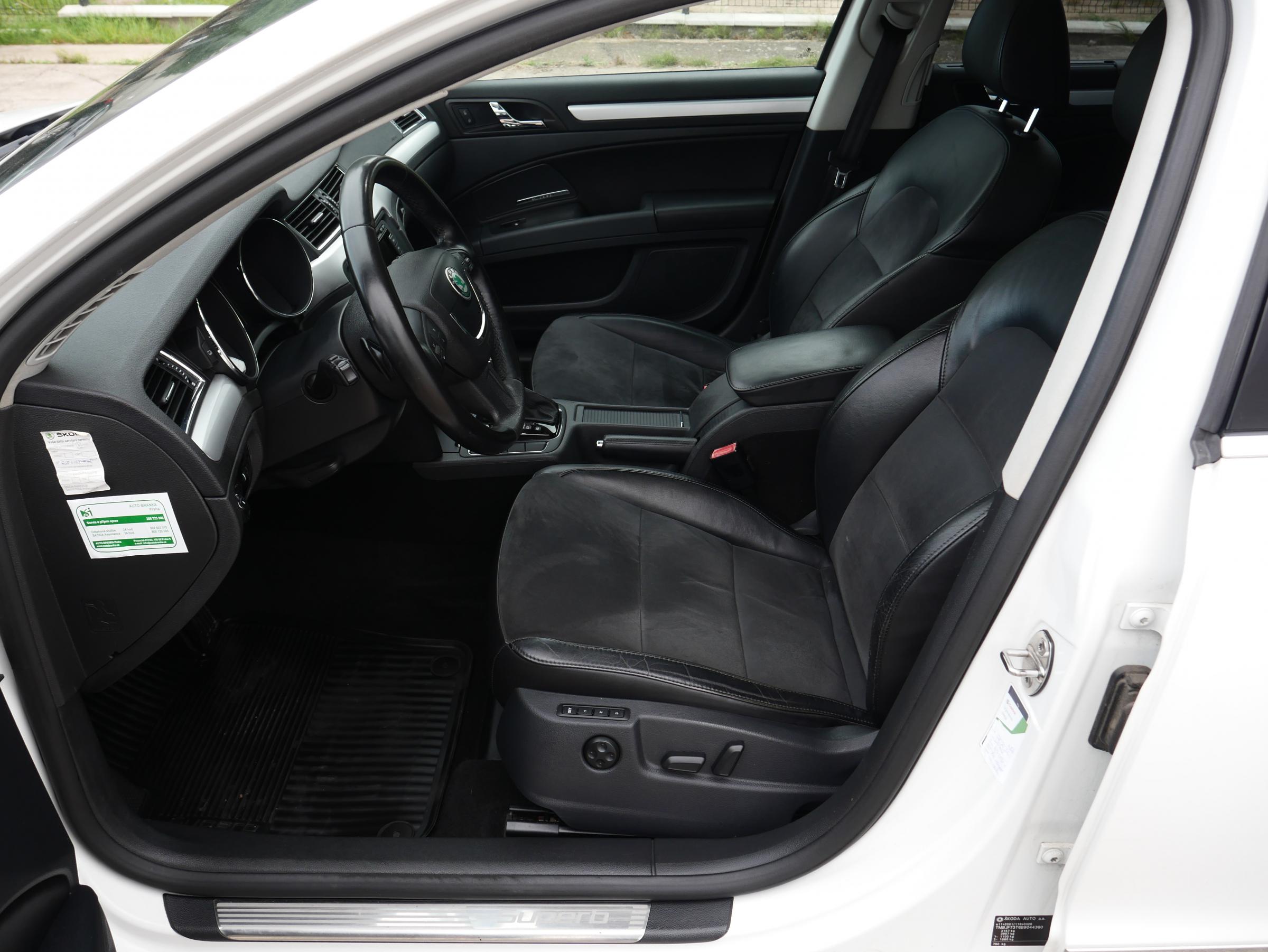 Škoda Superb II, 2011 - pohled č. 9