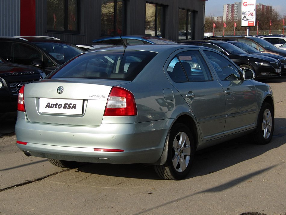 Škoda Octavia II 1.2 TSI Elegance