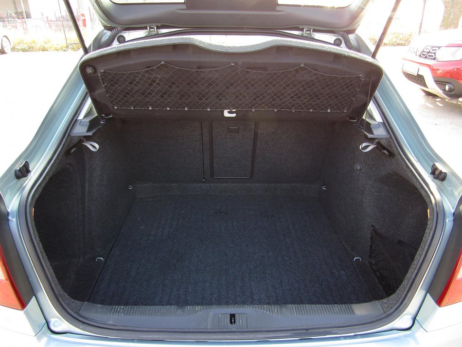 Škoda Octavia II 1.2 TSI Elegance