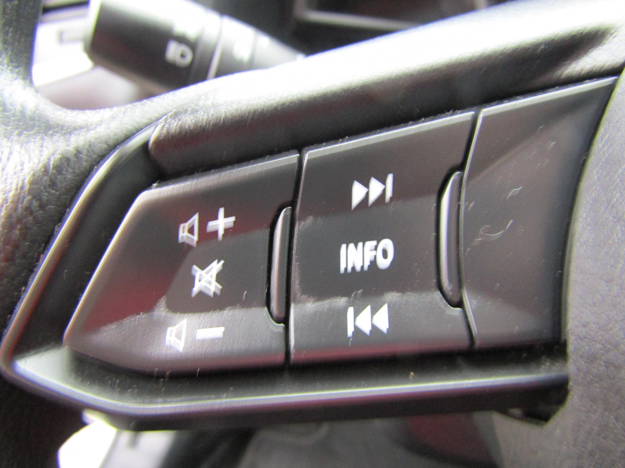 Mazda 3, 2018 - pohled č. 15