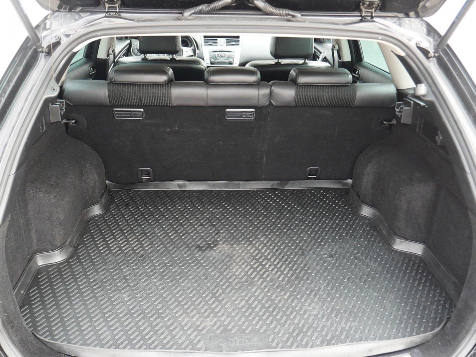 Mazda 6 2.0 i 