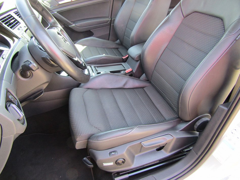 Volkswagen Golf 1.4 TSI Highline