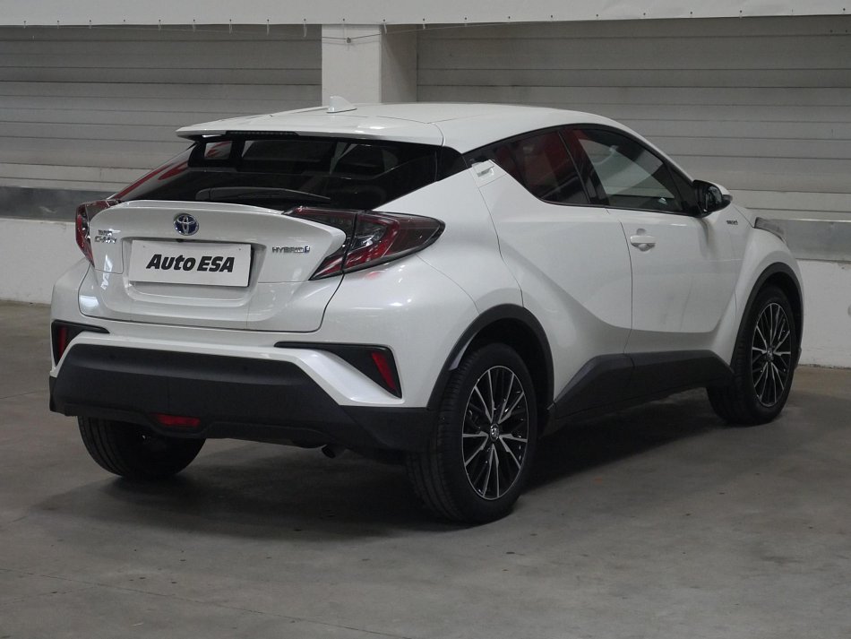 Toyota C-HR 1.8HSD Executive 2WD