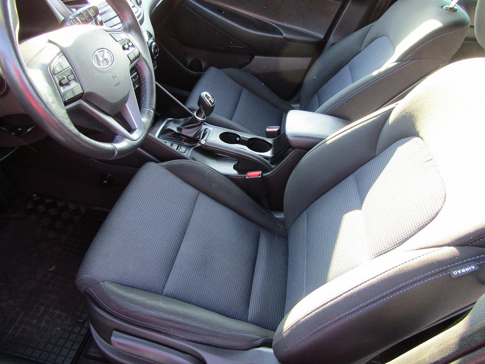 Hyundai Tucson 1.7CRDi Trikolor Plus