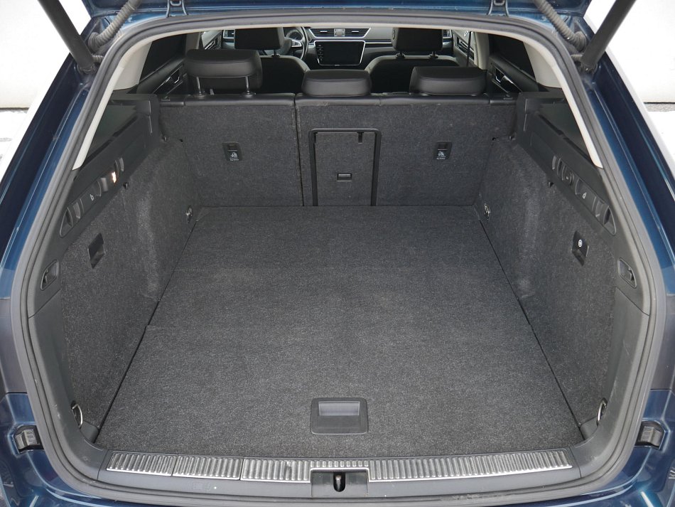 Škoda Superb III 2.0TDi L&K 4x4