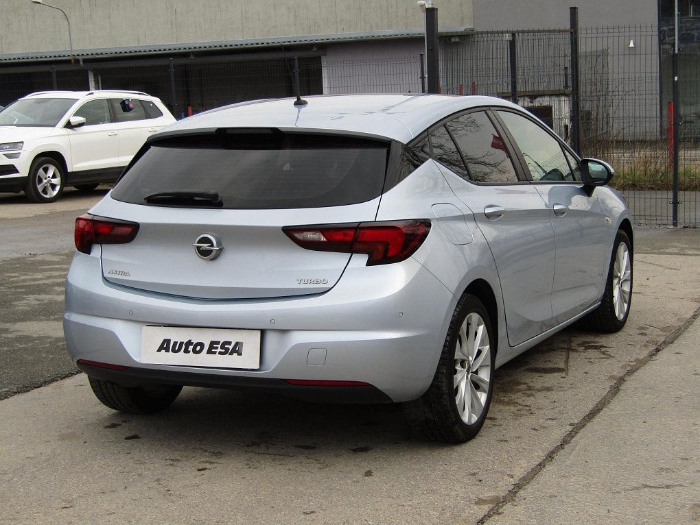 Opel Astra 1.4 T 