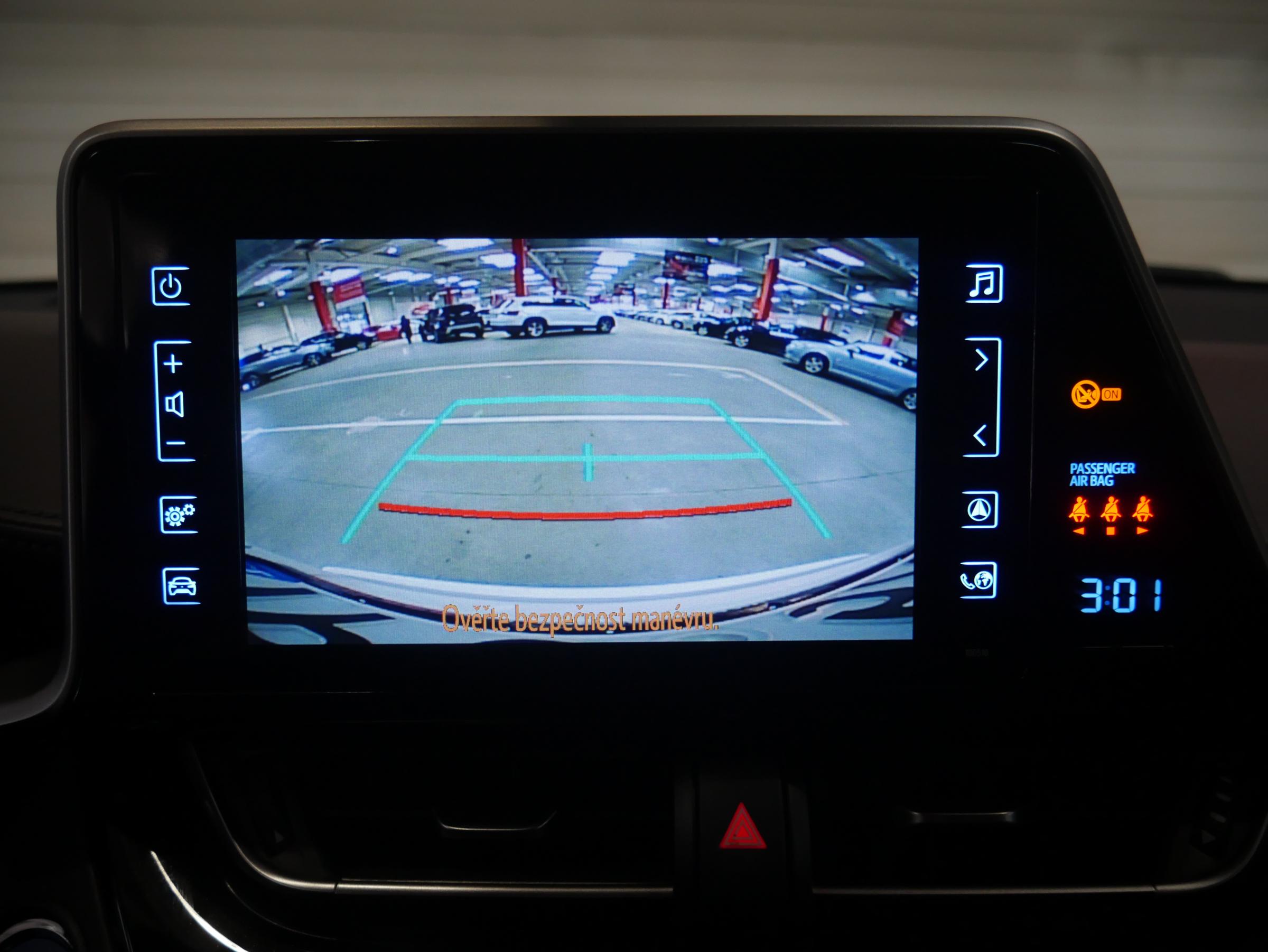 Toyota C-HR, 2018 - pohled č. 14