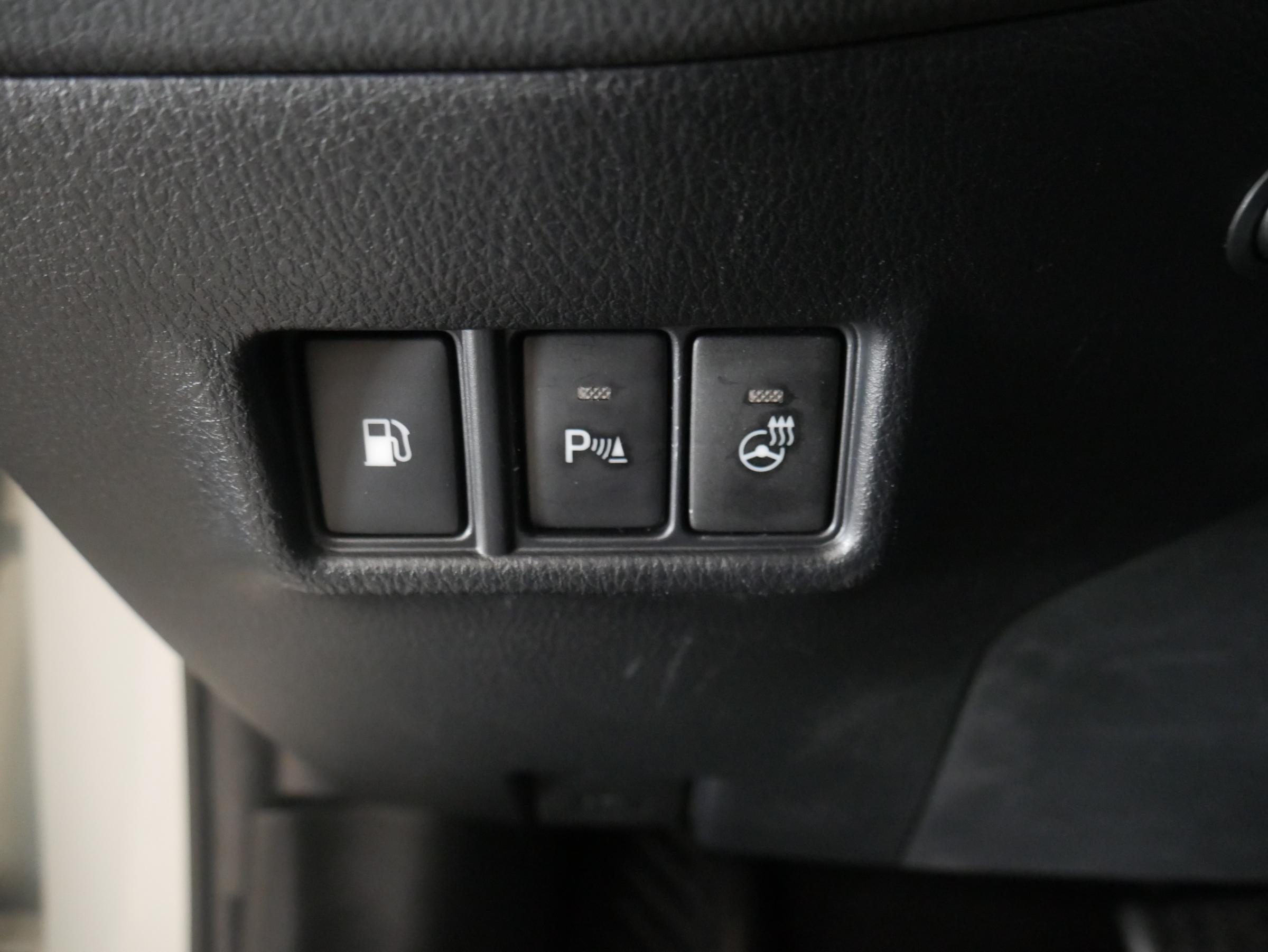 Toyota C-HR, 2018 - pohled č. 16