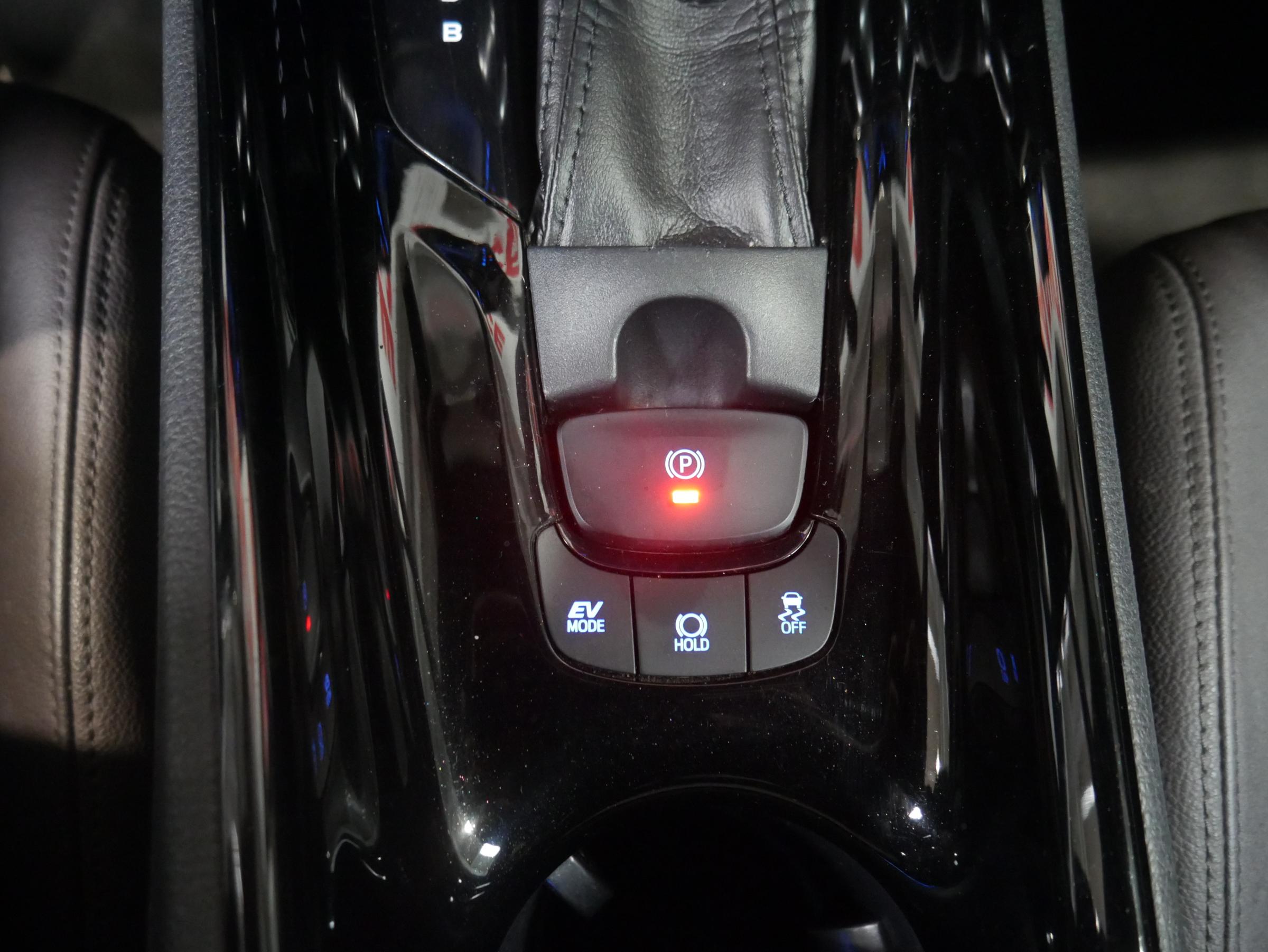 Toyota C-HR, 2018 - pohled č. 18