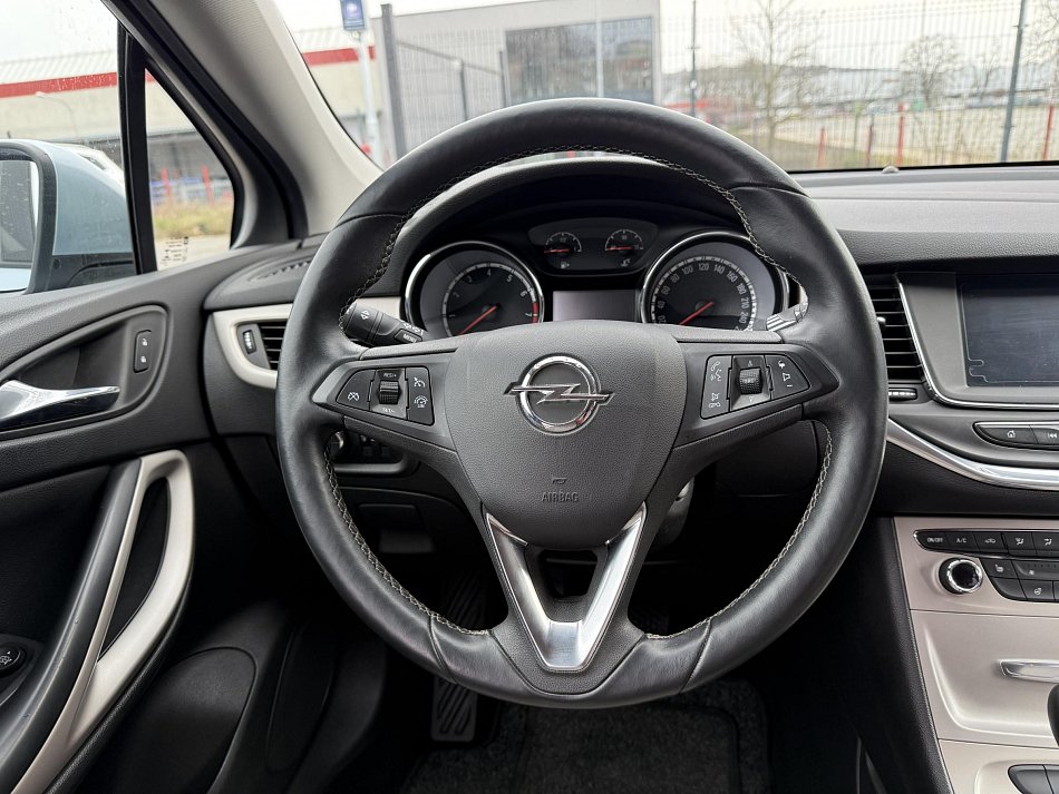 Opel Astra 1.4 T 