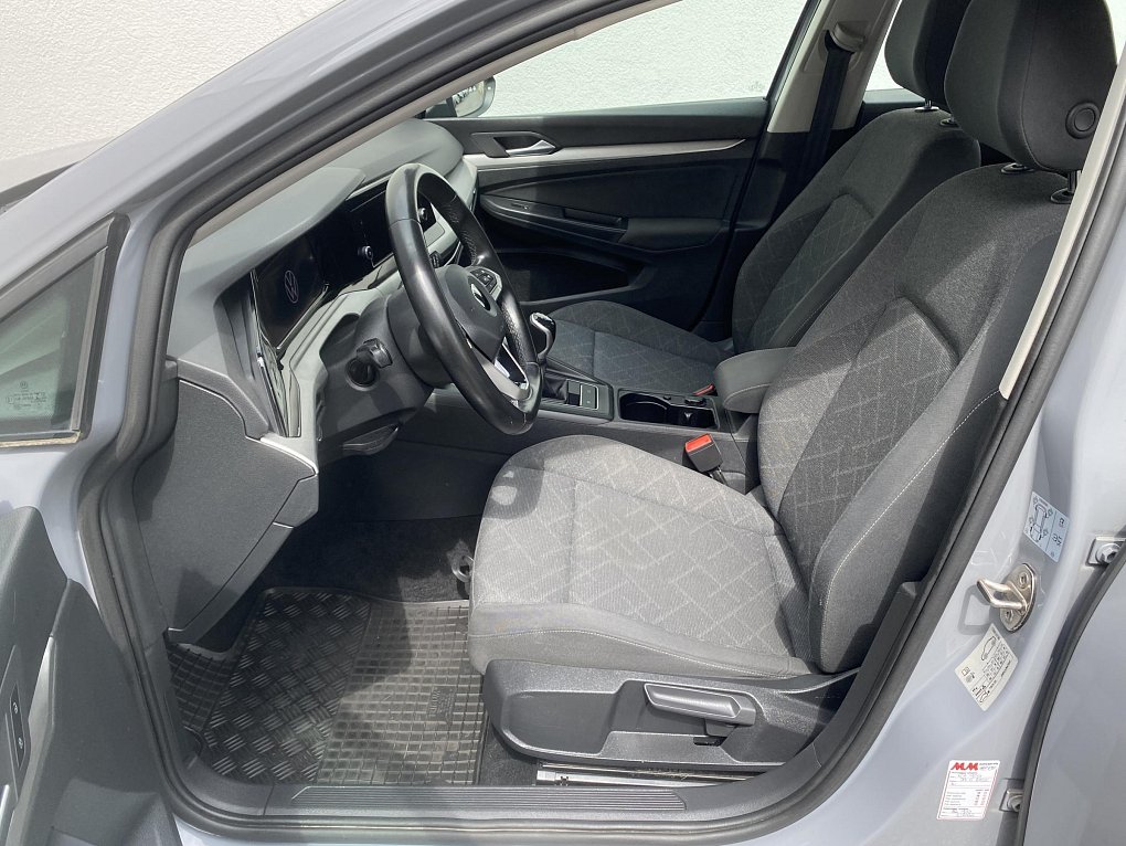 Volkswagen Golf 1.5 TSi 