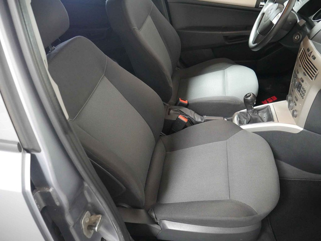 Opel Astra 1.6i 