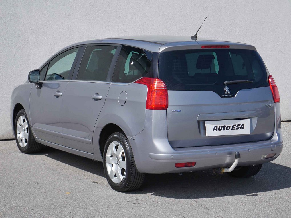 Peugeot 5008 1.6 HDI  7míst