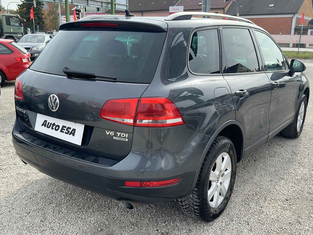 Volkswagen Touareg 3.0 TDi  4x4