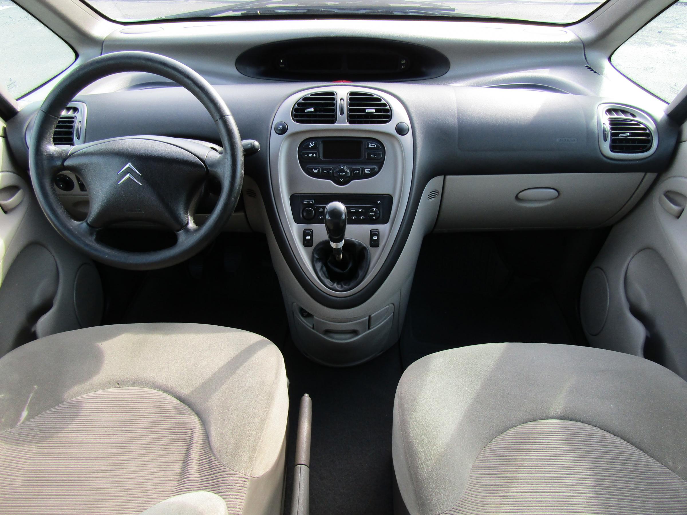 Citroën Xsara Picasso, 2006 - pohled č. 9