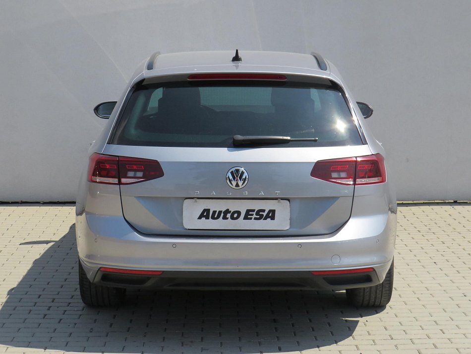 Volkswagen Passat 2.0TDi 
