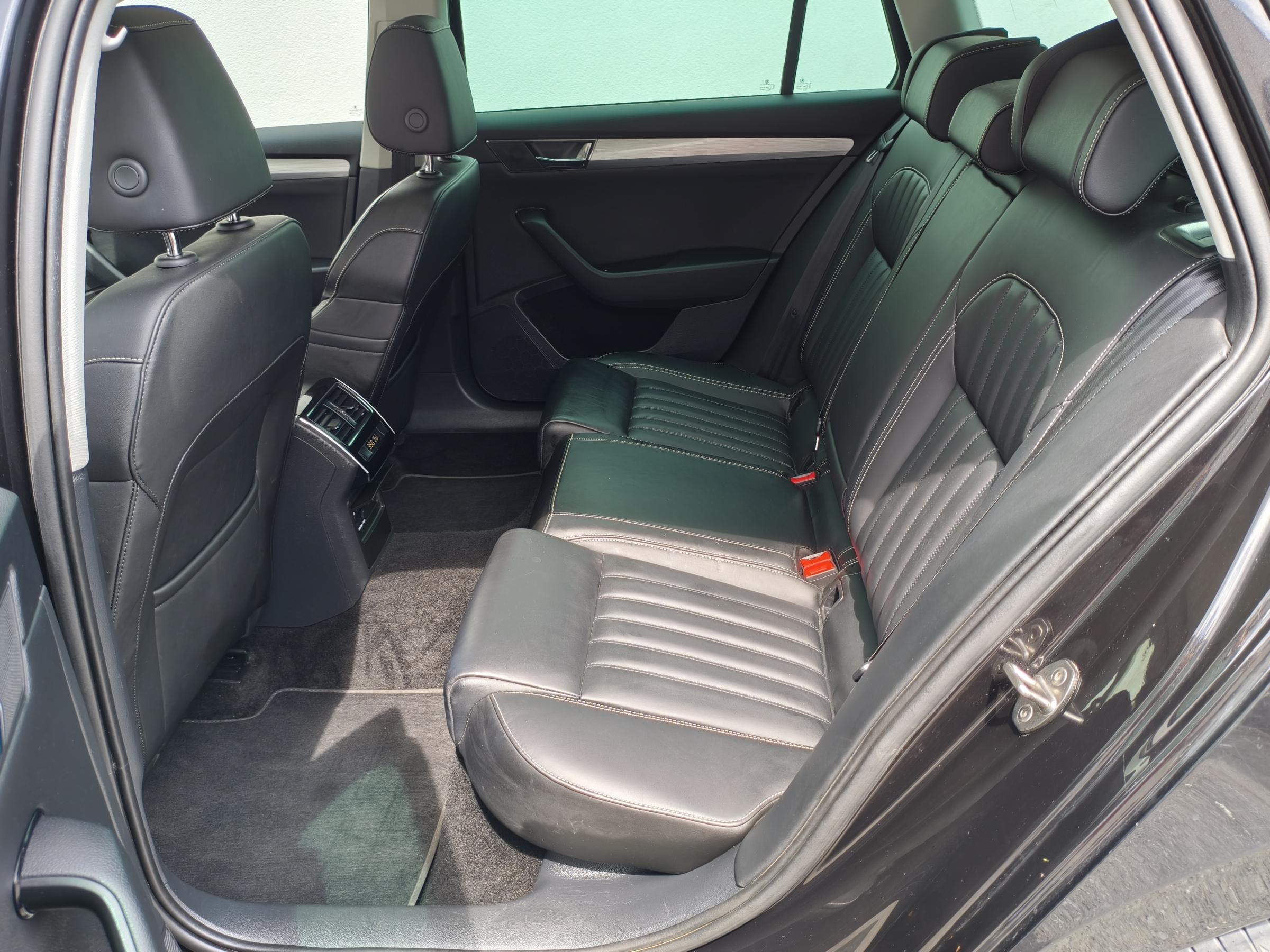 Škoda Superb III, 2019 - pohled č. 16