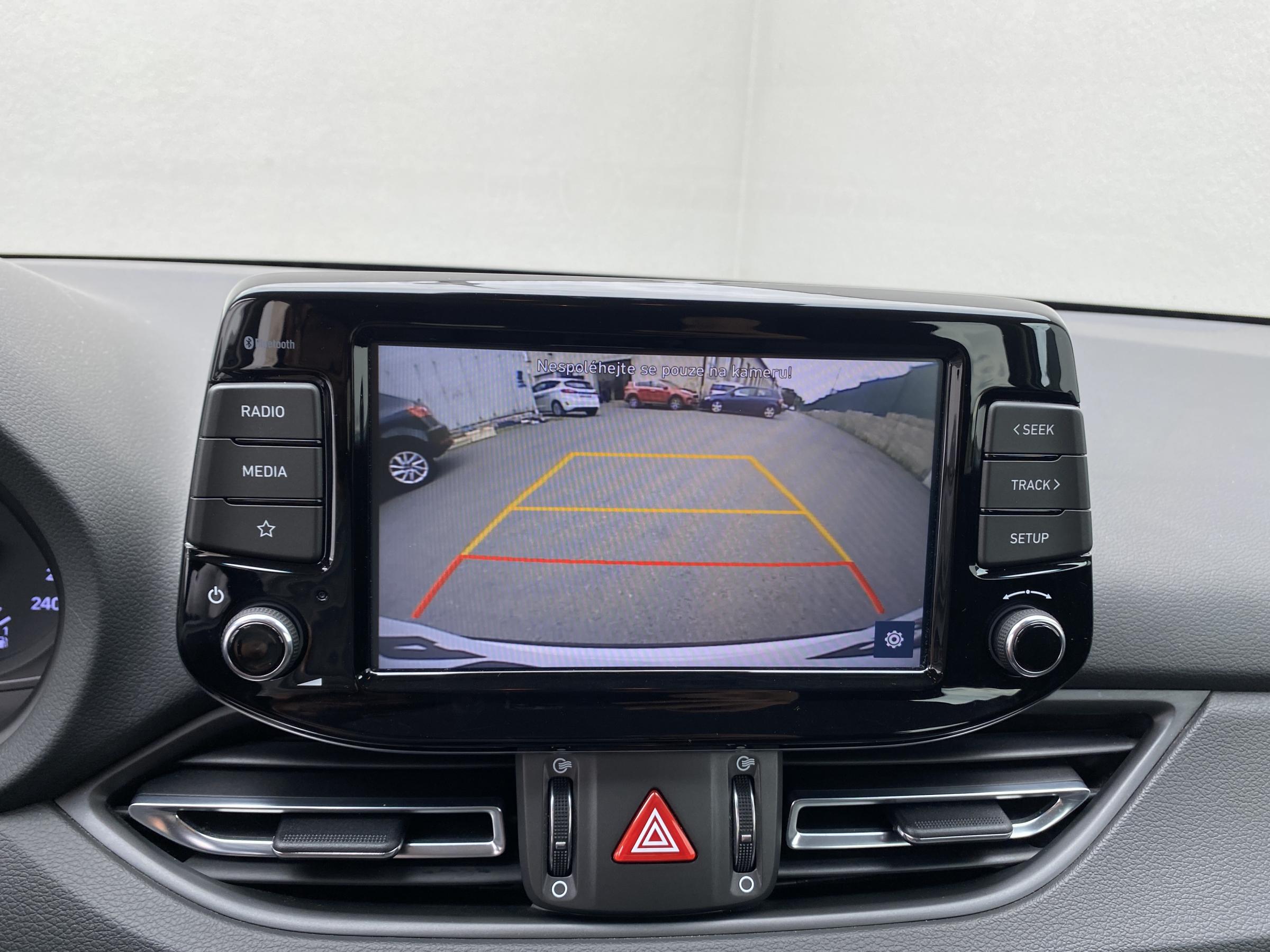 Hyundai i30, 2022 - pohled č. 12