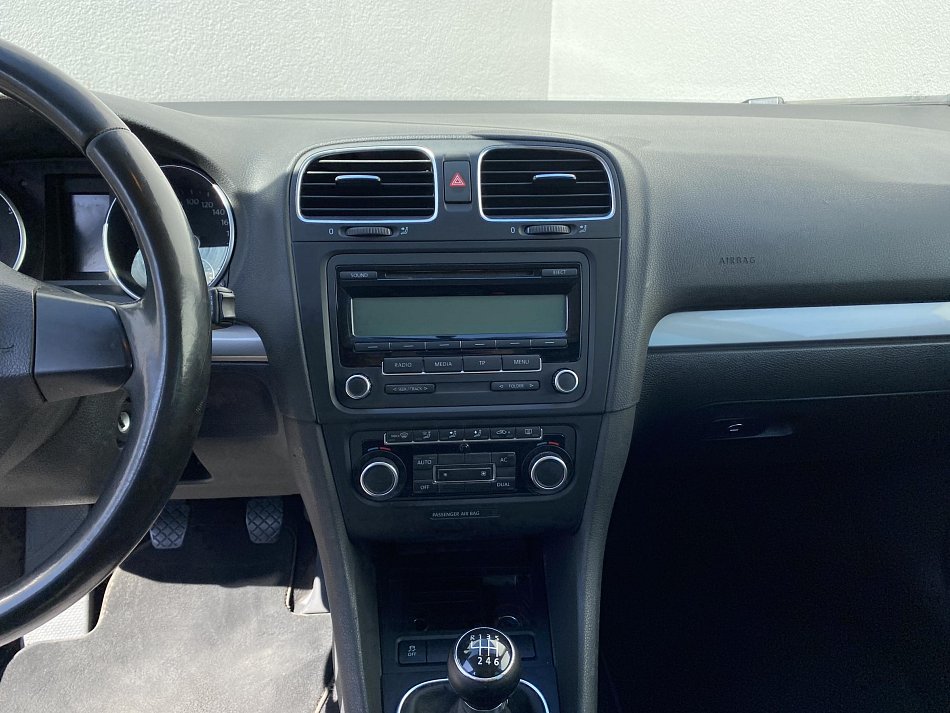 Volkswagen Golf 1.4TSi Trendline