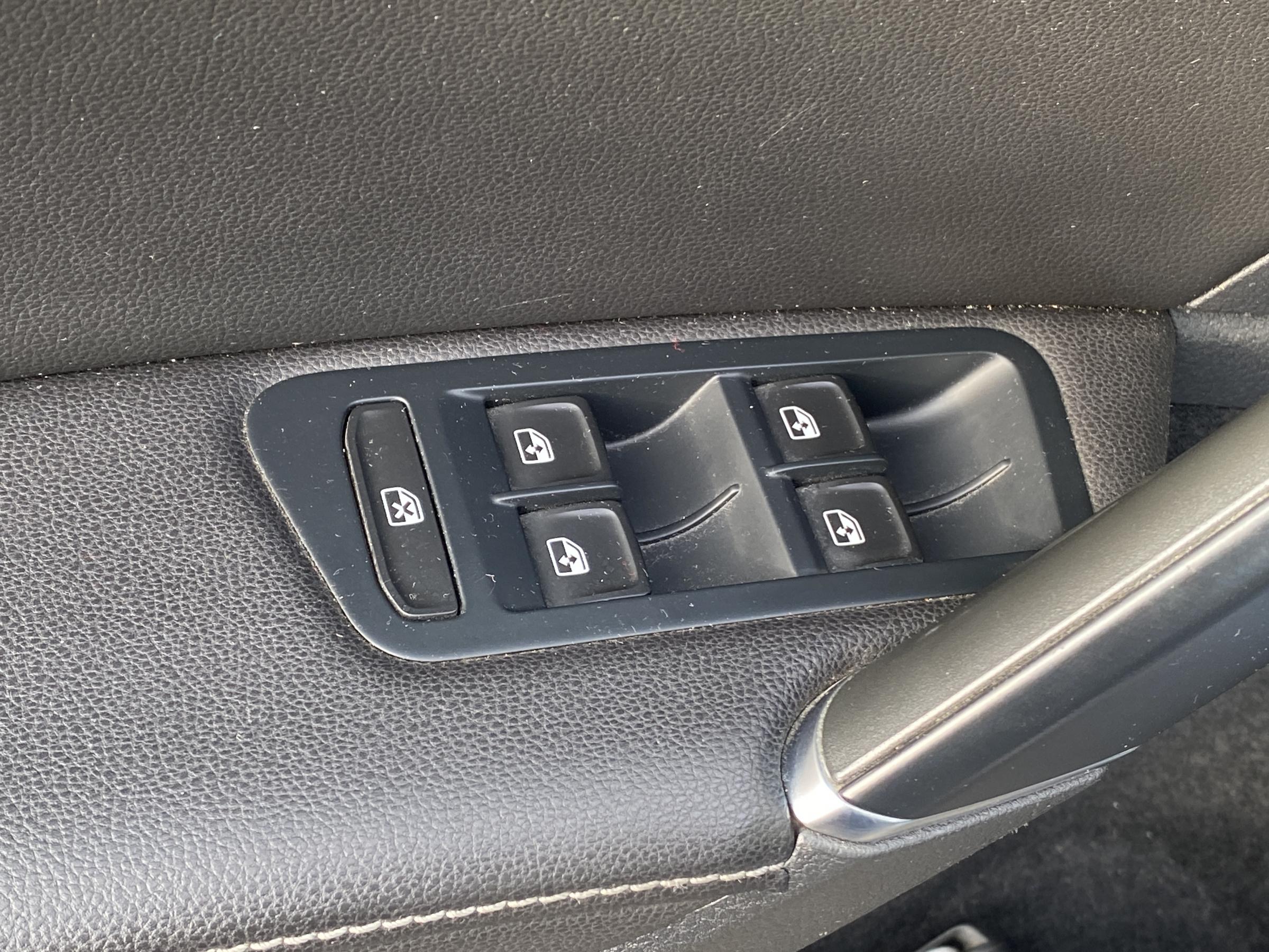 Volkswagen Golf, 2016 - pohled č. 11