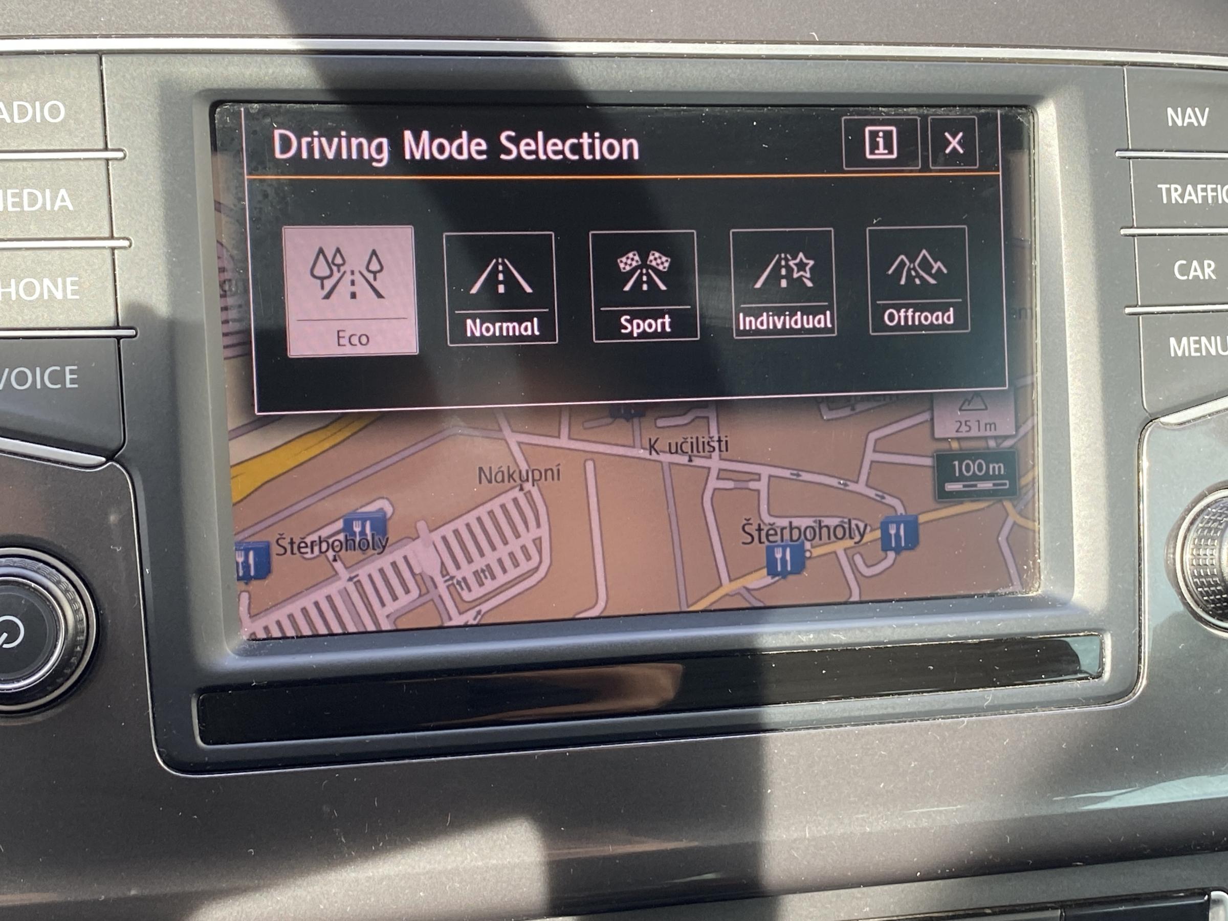 Volkswagen Golf, 2016 - pohled č. 18