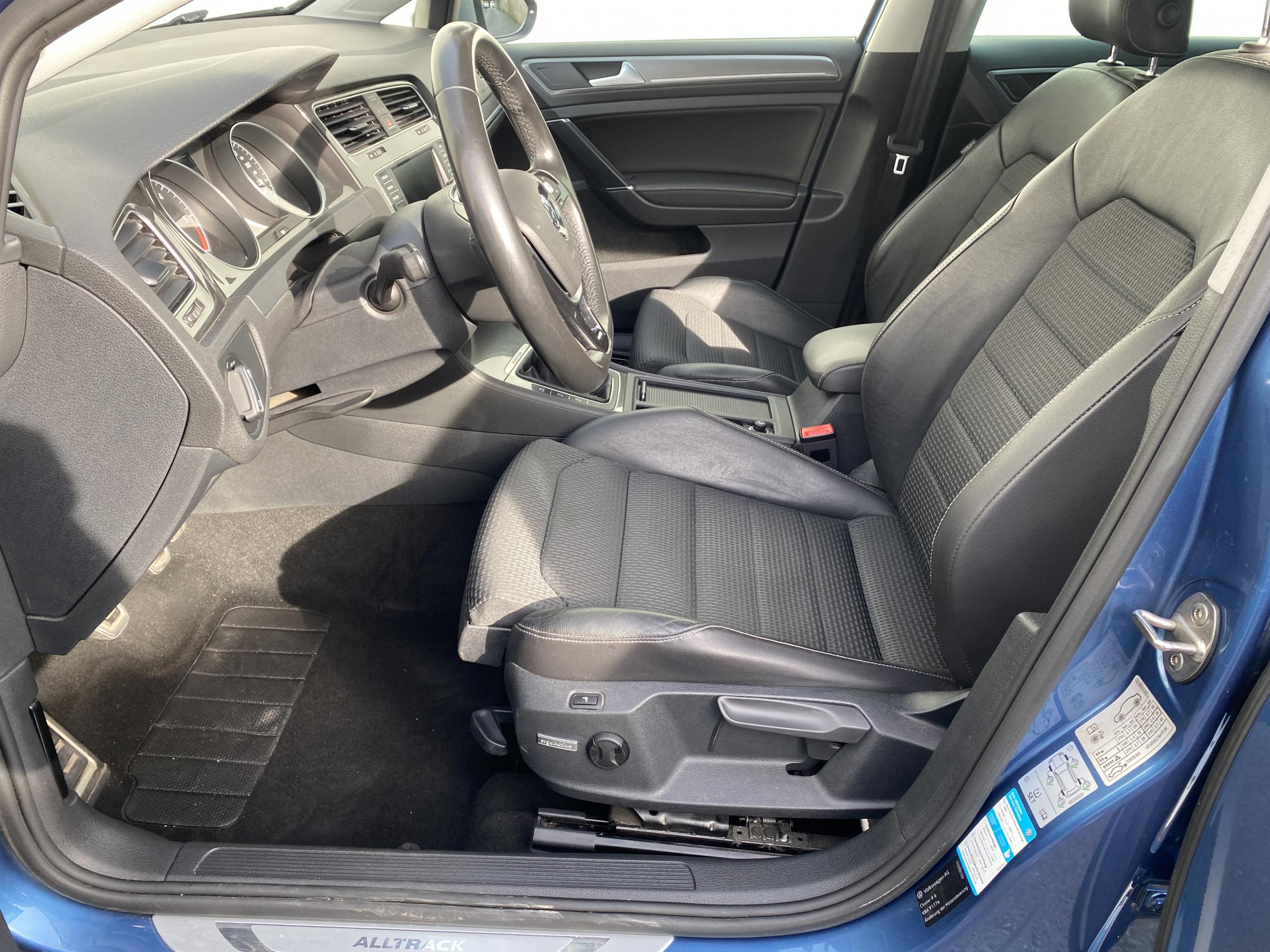 Volkswagen Golf, 2016 - pohled č. 9