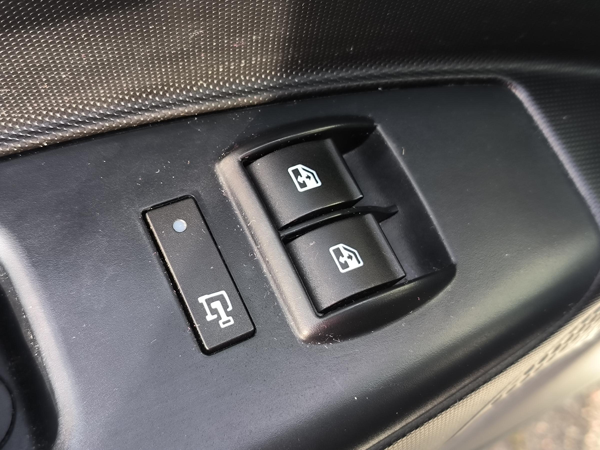 Opel Combo, 2015 - pohled č. 13