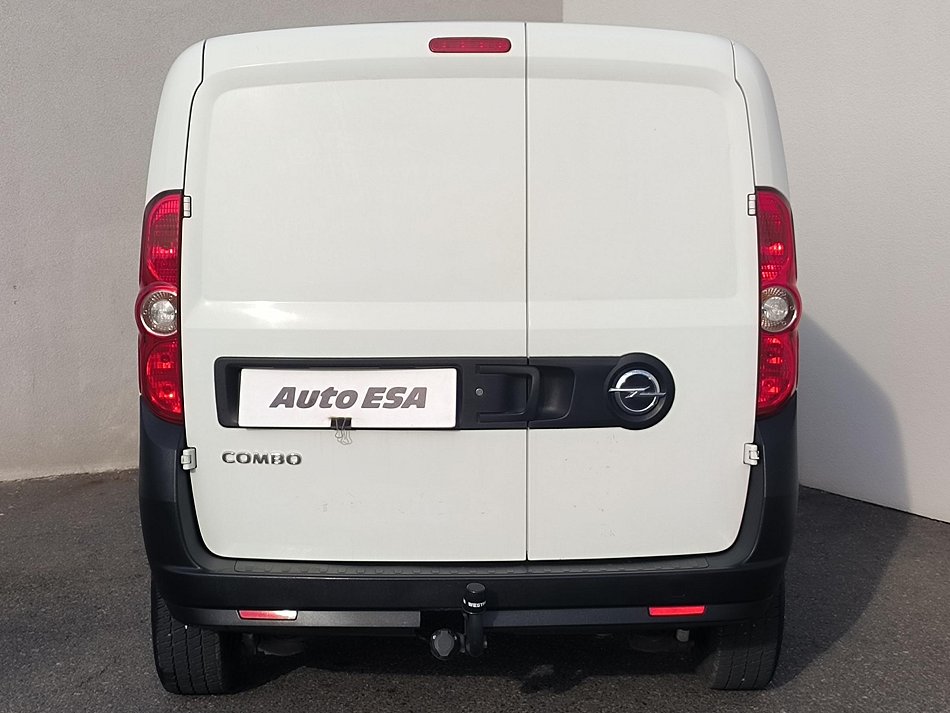 Opel Combo 1.4T 