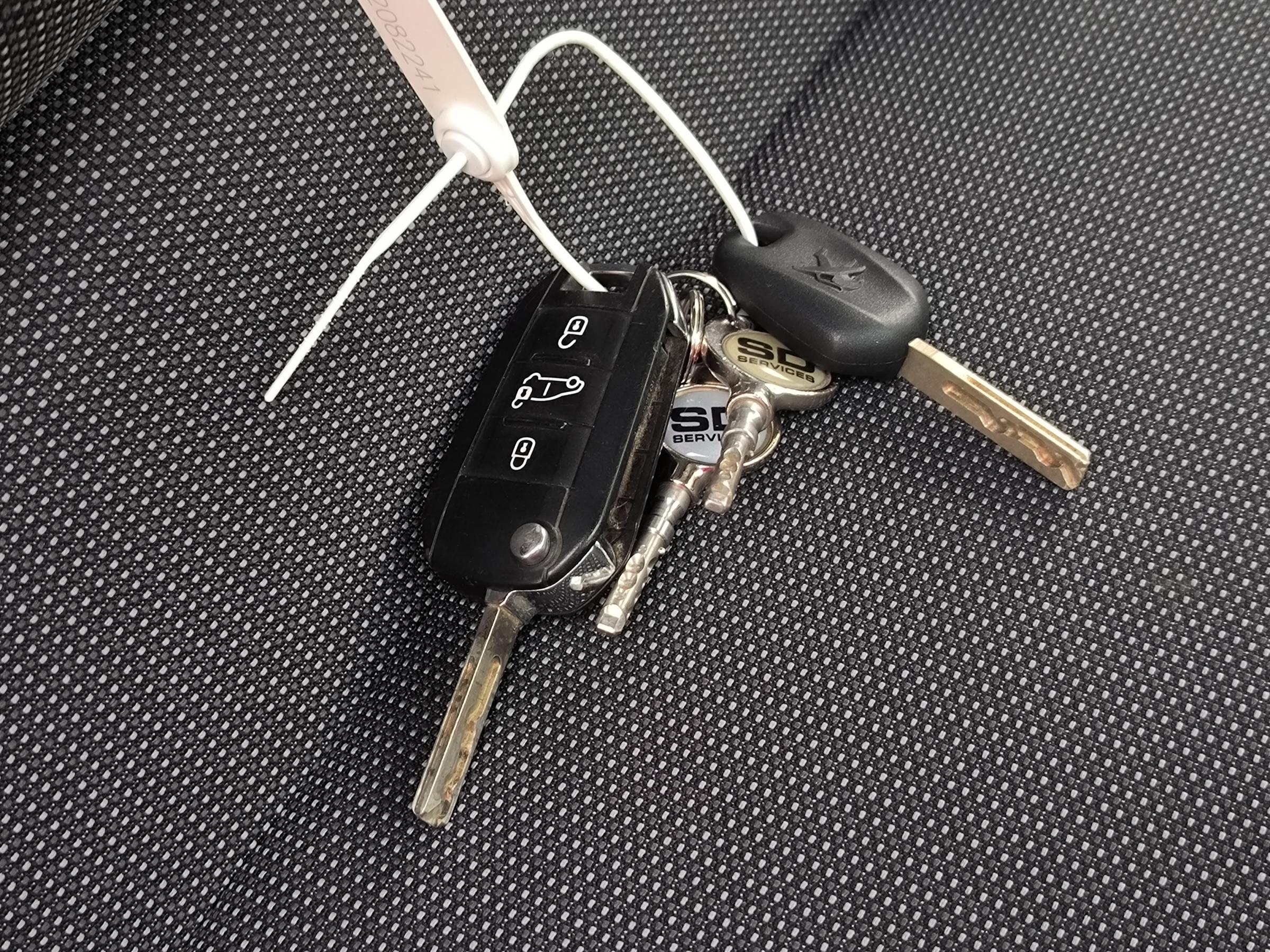 Peugeot Expert, 2020 - pohled č. 26