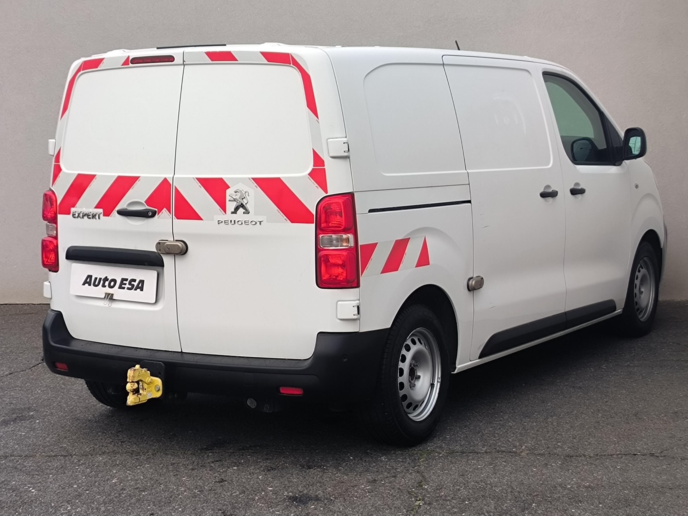 Peugeot Expert, 2020 - pohled č. 4