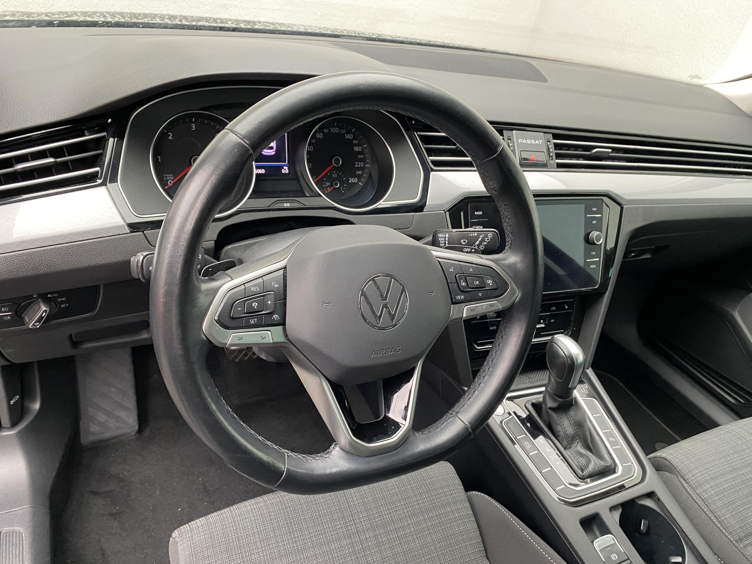 Volkswagen Passat, 2021 - pohled č. 14