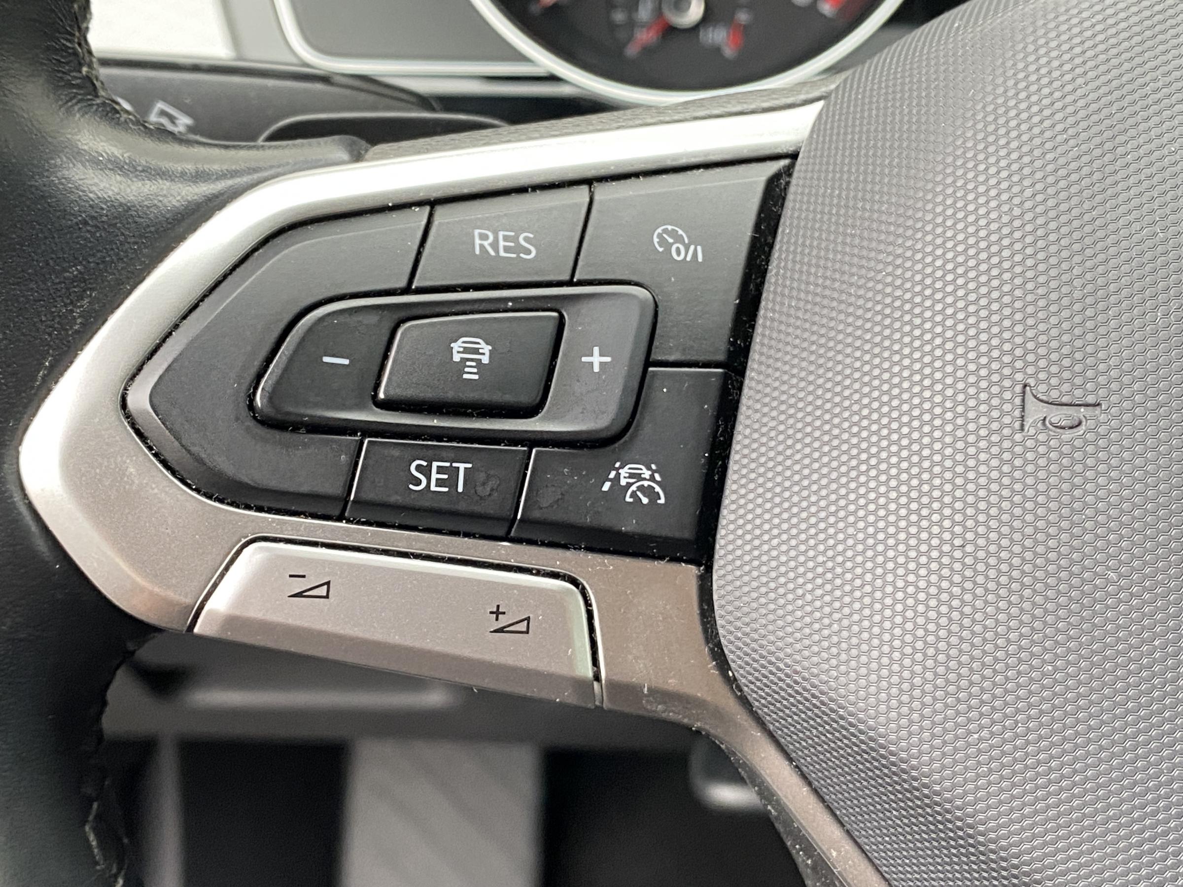 Volkswagen Passat, 2021 - pohled č. 15