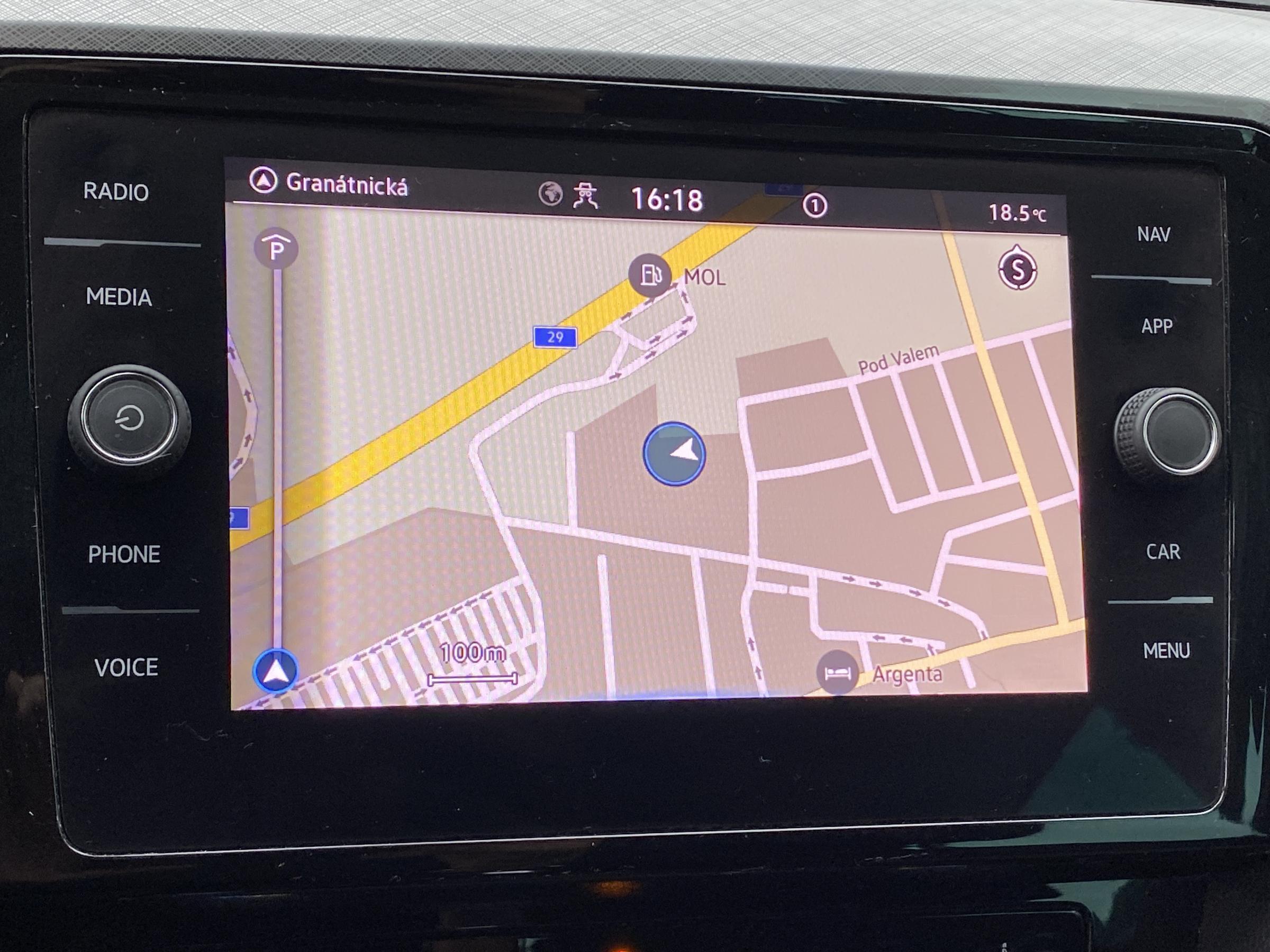 Volkswagen Passat, 2021 - pohled č. 18