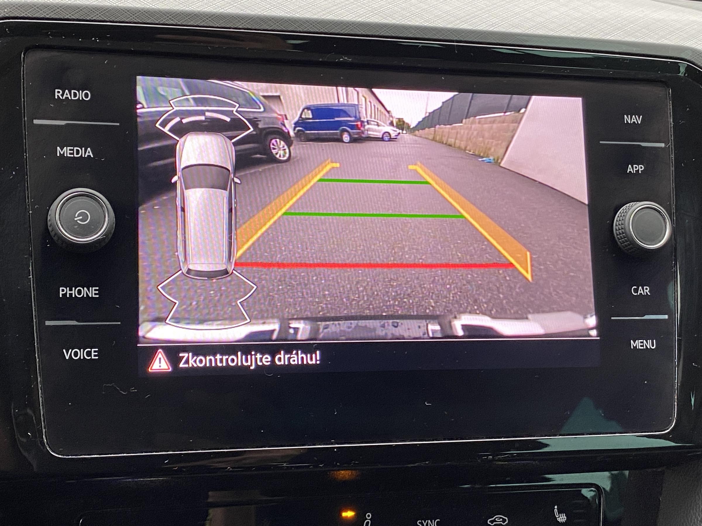 Volkswagen Passat, 2021 - pohled č. 19