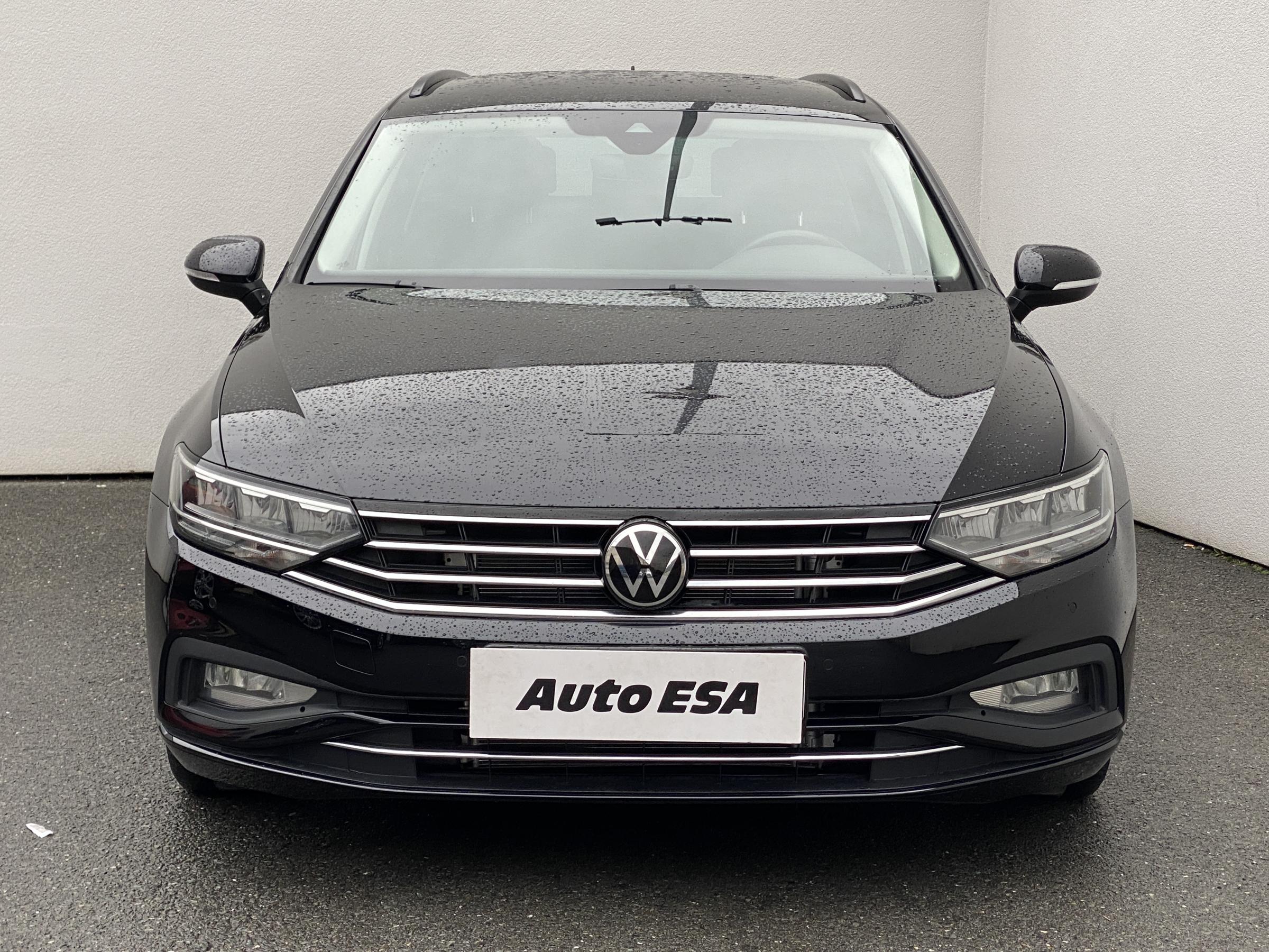 Volkswagen Passat, 2021 - pohled č. 2