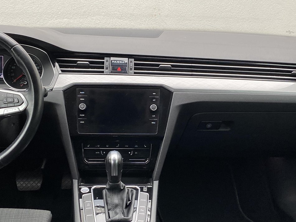 Volkswagen Passat 2.0TDi 