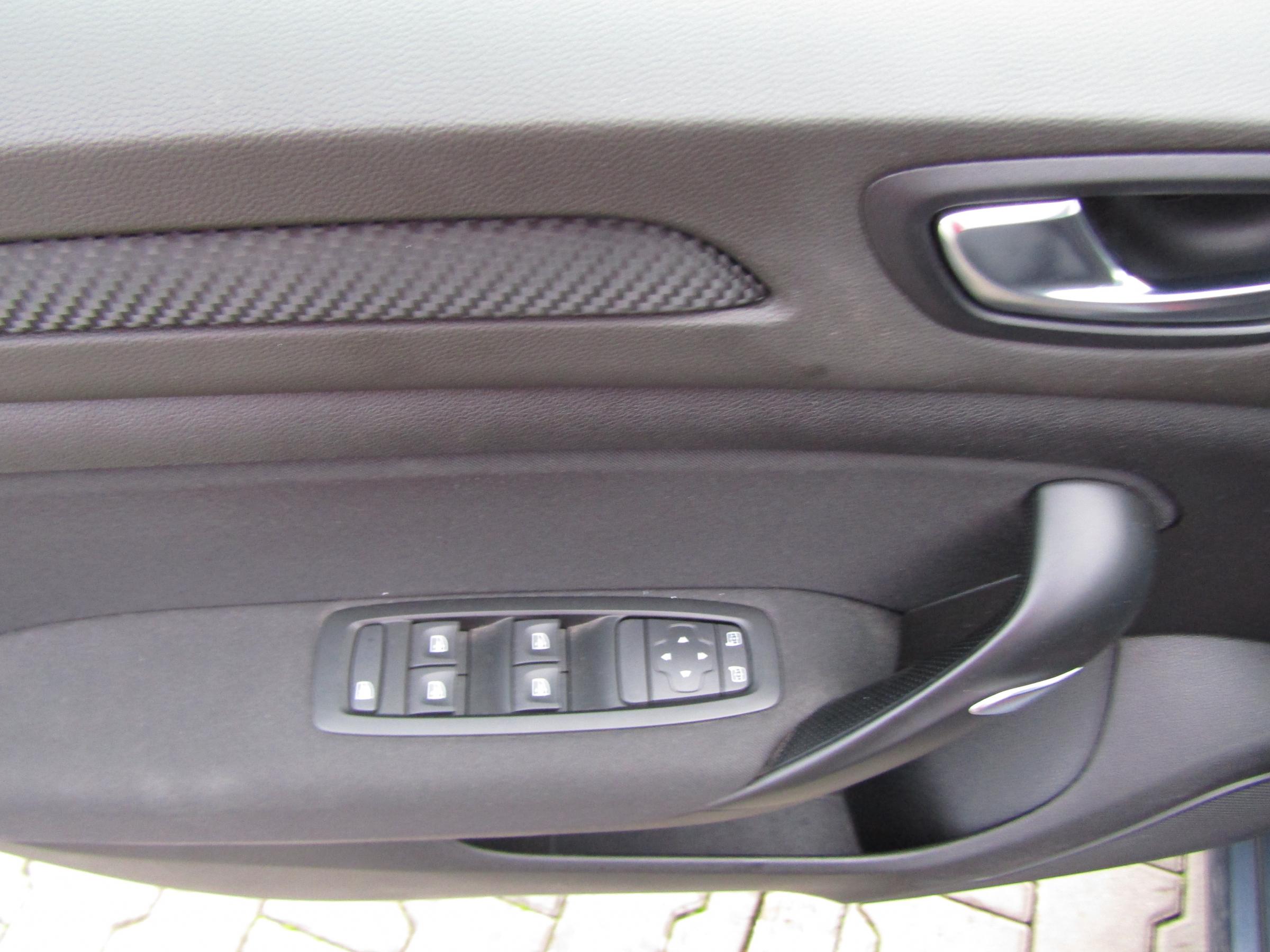 Renault Mégane, 2017 - pohled č. 11