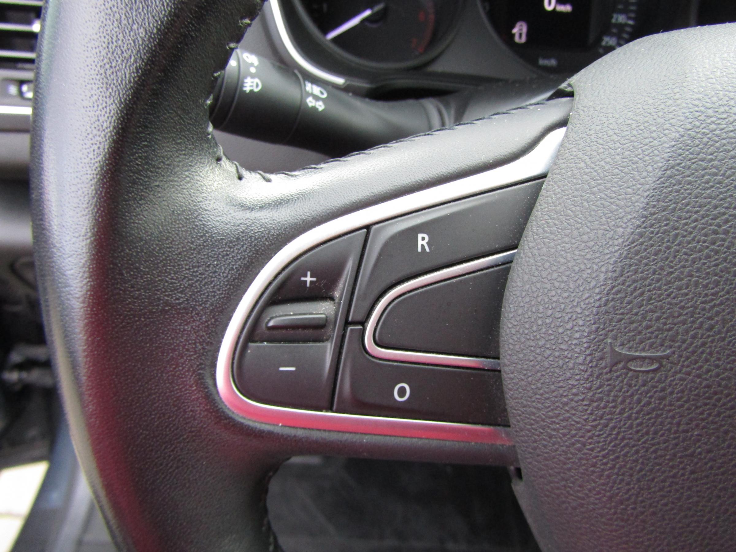 Renault Mégane, 2017 - pohled č. 12