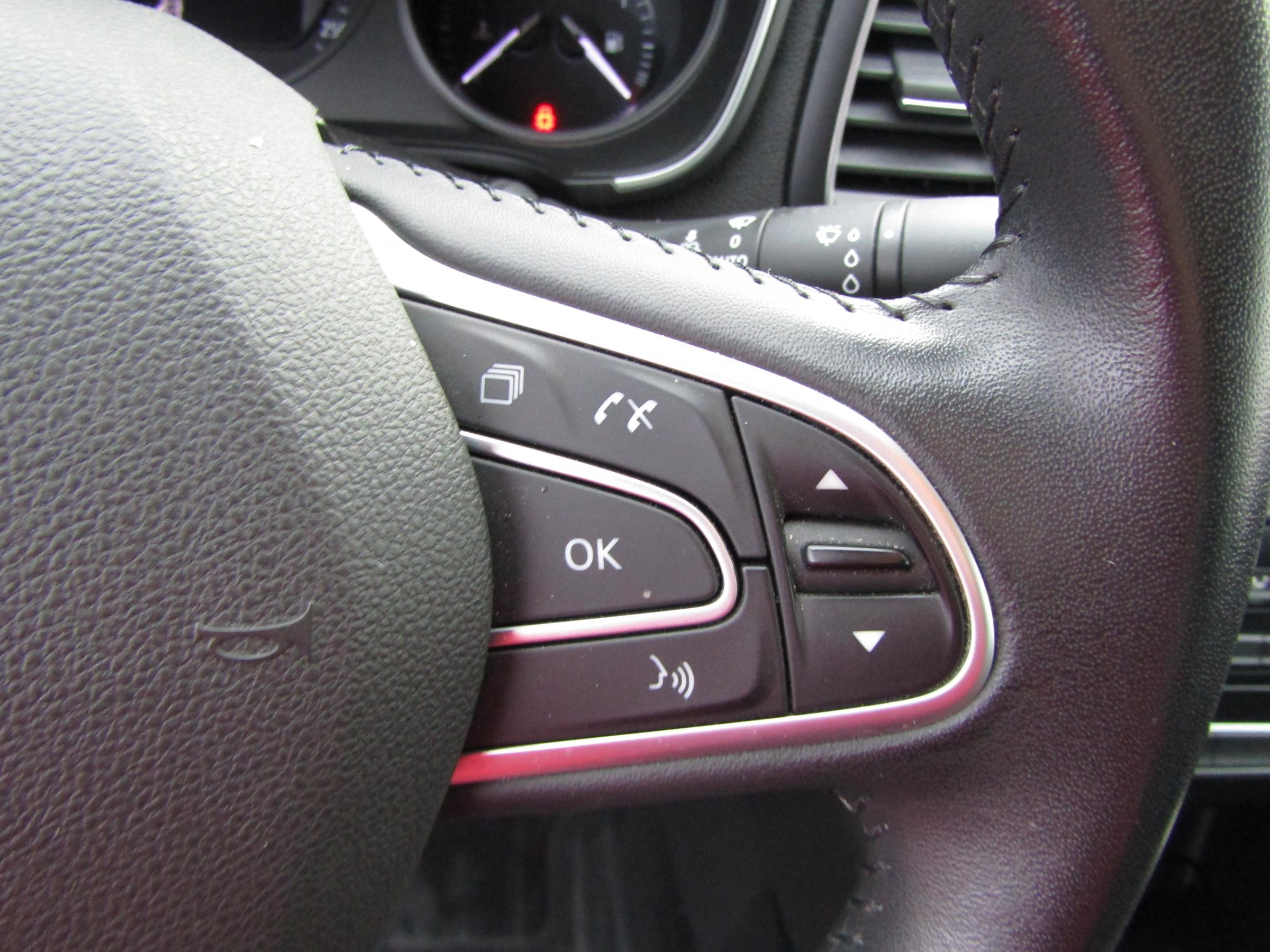 Renault Mégane, 2017 - pohled č. 13