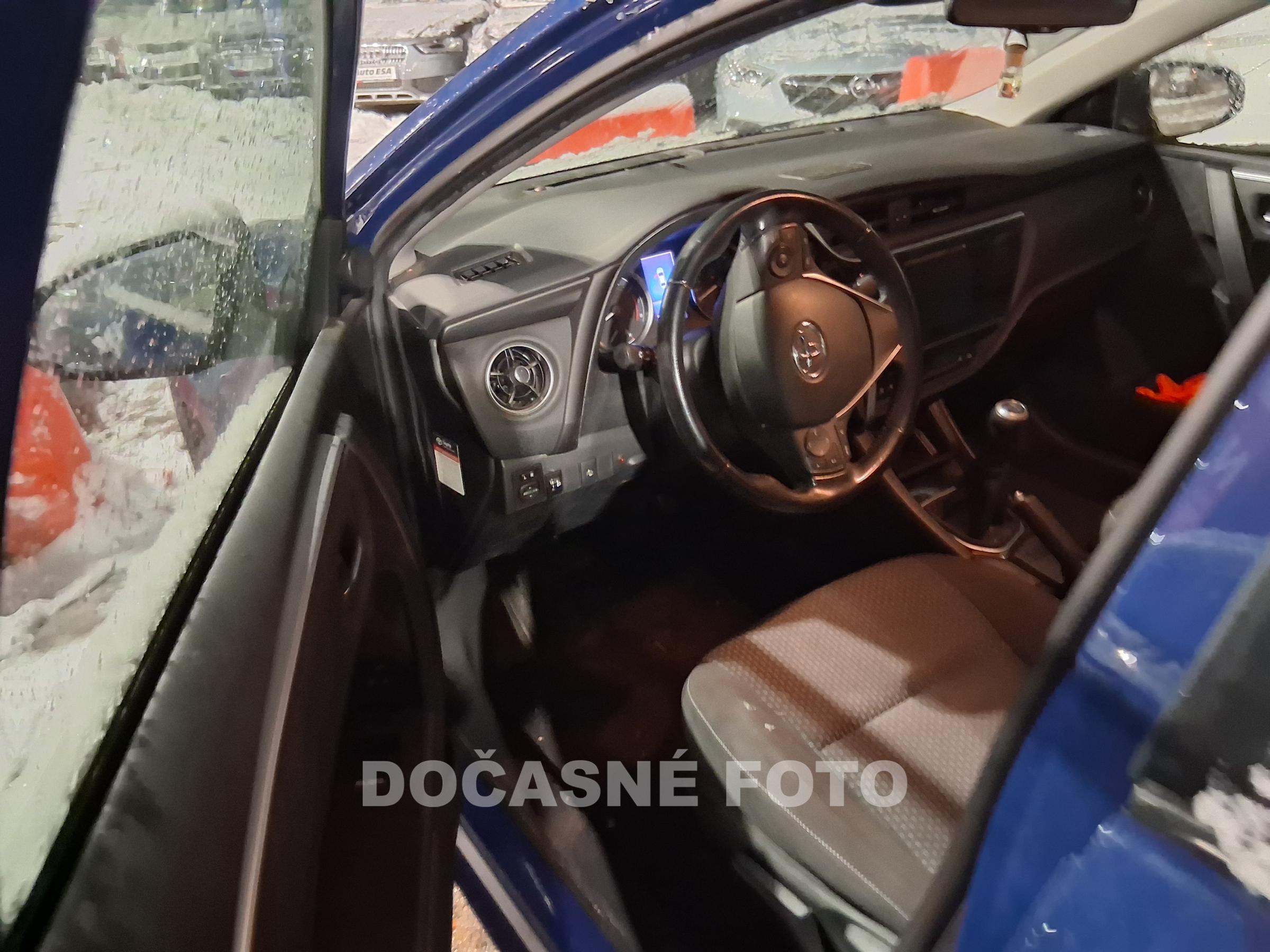 Toyota Corolla, 2018 - pohled č. 2