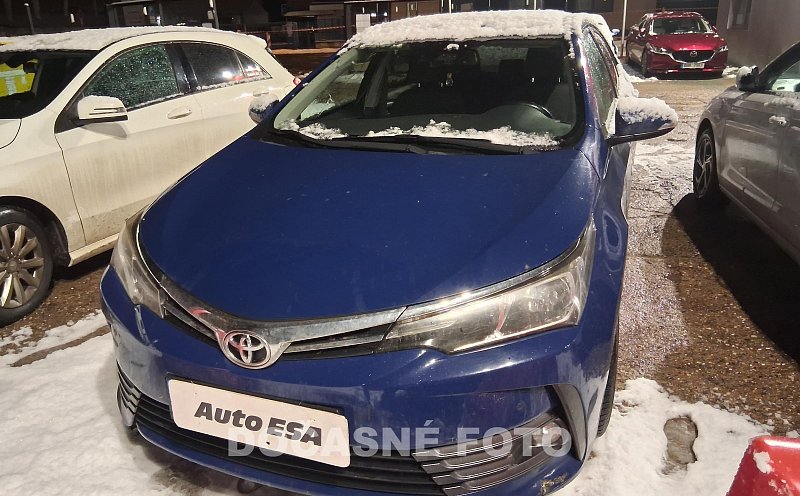 Toyota Corolla 1.6 i 