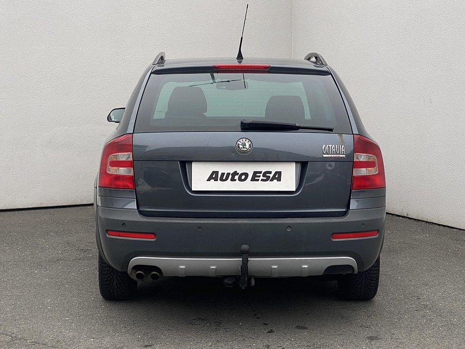 Škoda Octavia II 2.0 TDI Scout 4x4