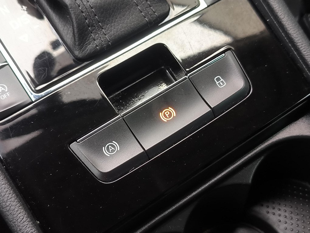 Škoda Superb III 2.0 TDi Style