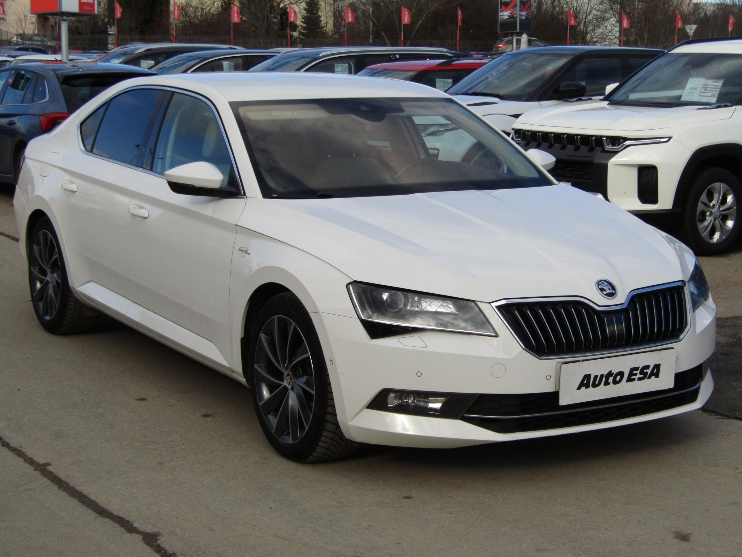 Škoda Superb, 2015